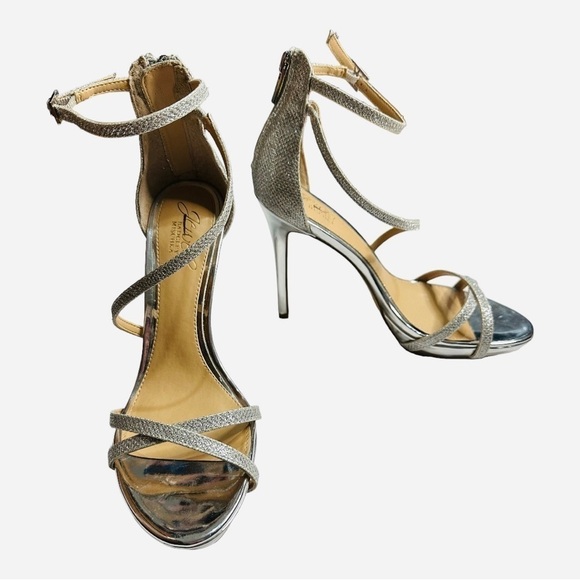 Jewel Badgley Mischka Silver Strappy Platform Sandal Size 6.5 - Picture 6 of 8